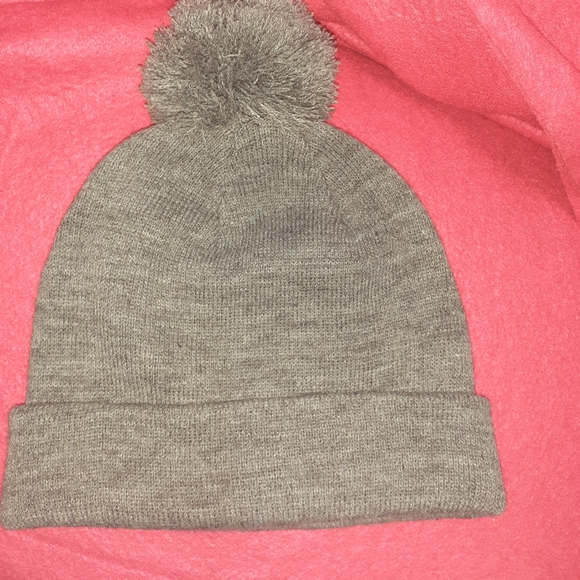 Beanie - Picture 3 of 3